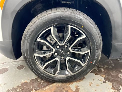 Used 2024 Chevrolet TrailBlazer ACTIV w/ Driver Confidence Package FWD image 26