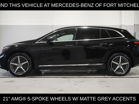 Certified 2023 Mercedes-Benz EQS 580 4MATIC SUV image 3