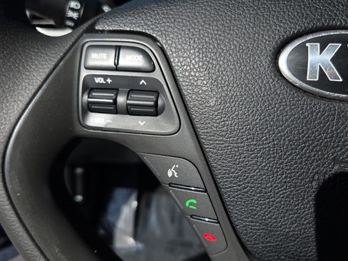 Used 2017 Kia Forte LX w/ LX Popular Package FWD image 22