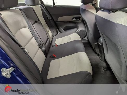 Used 2013 Chevrolet Cruze LS FWD image 26