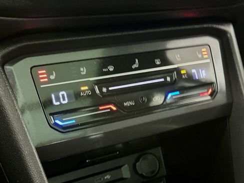 Used 2024 Volkswagen Tiguan SEL R-Line w/ MDO Package, Two-Row image 28