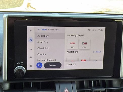 Certified 2025 Toyota RAV4 XLE image 34