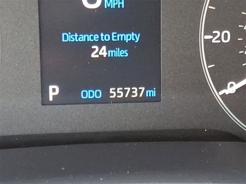 Used 2023 Toyota Corolla LE w/ Carpet Mat Package (TMS) image 17