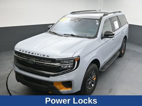 Certified 2025 Ford Expedition Tremor AWD/4WD image 21
