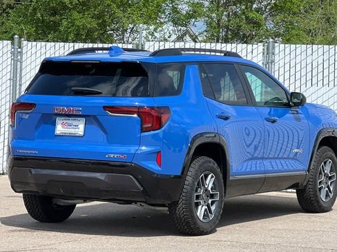 New 2026 GMC Terrain AT4 AWD/4WD image 4