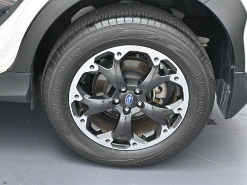 Used 2023 Subaru Crosstrek 2.0i Premium AWD/4WD image 31