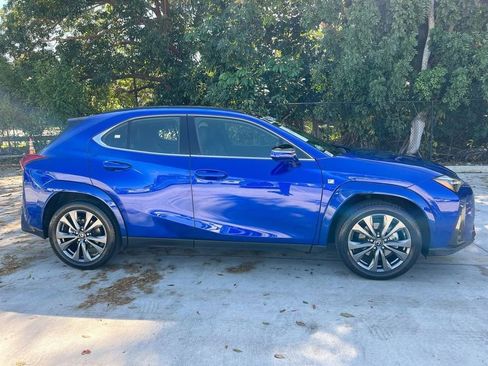 Certified 2023 Lexus UX 250h F Sport w/ Accessory Package (Z2) image 8