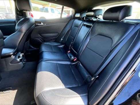 Used 2021 Kia Stinger GT-Line image 20