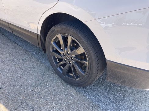 Used 2022 Chevrolet Equinox RS image 4