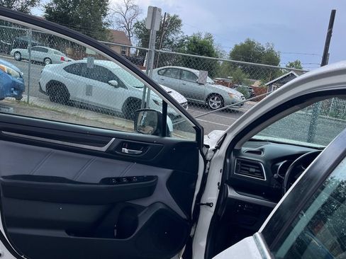 Used 2017 Subaru Legacy 2.5i Sport AWD/4WD image 10