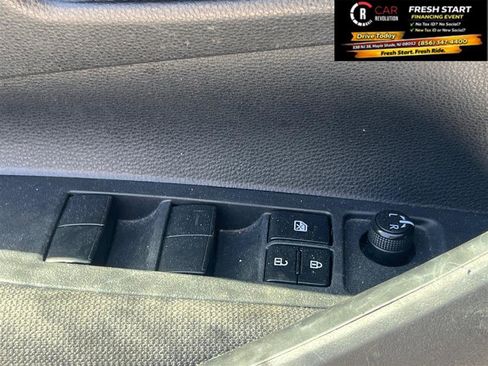 Used 2024 Toyota Corolla LE FWD image 25