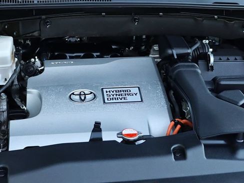 Used 2016 Toyota Highlander Limited Platinum AWD/4WD image 64