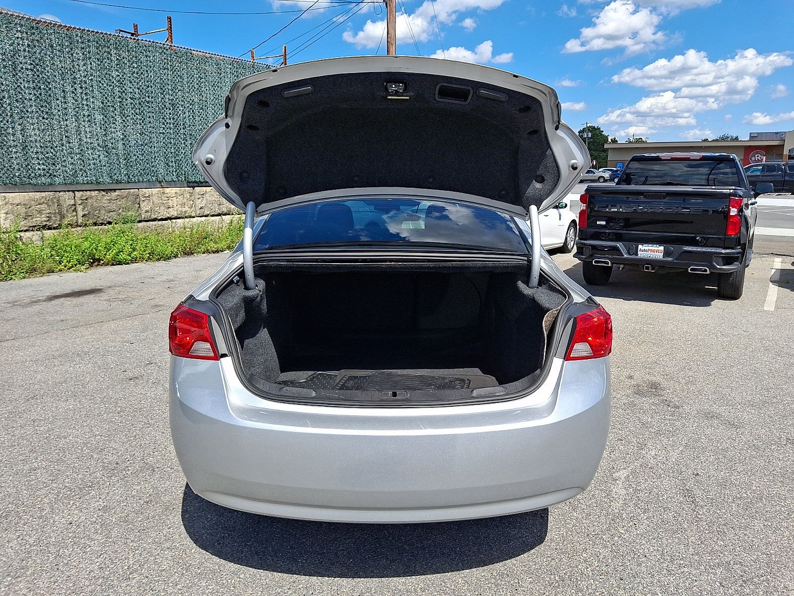 Used 2016 Chevrolet Impala LT FWD image 26