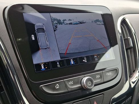 Certified 2024 Chevrolet Equinox Premier AWD/4WD image 17