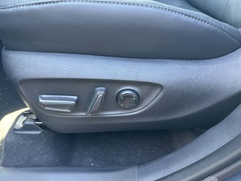 Certified 2026 Toyota Grand Highlander FWD image 6