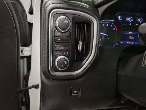 Used 2020 GMC Sierra 1500 SLE image 20