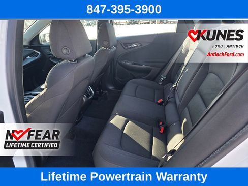 Used 2025 Chevrolet Malibu LT image 22