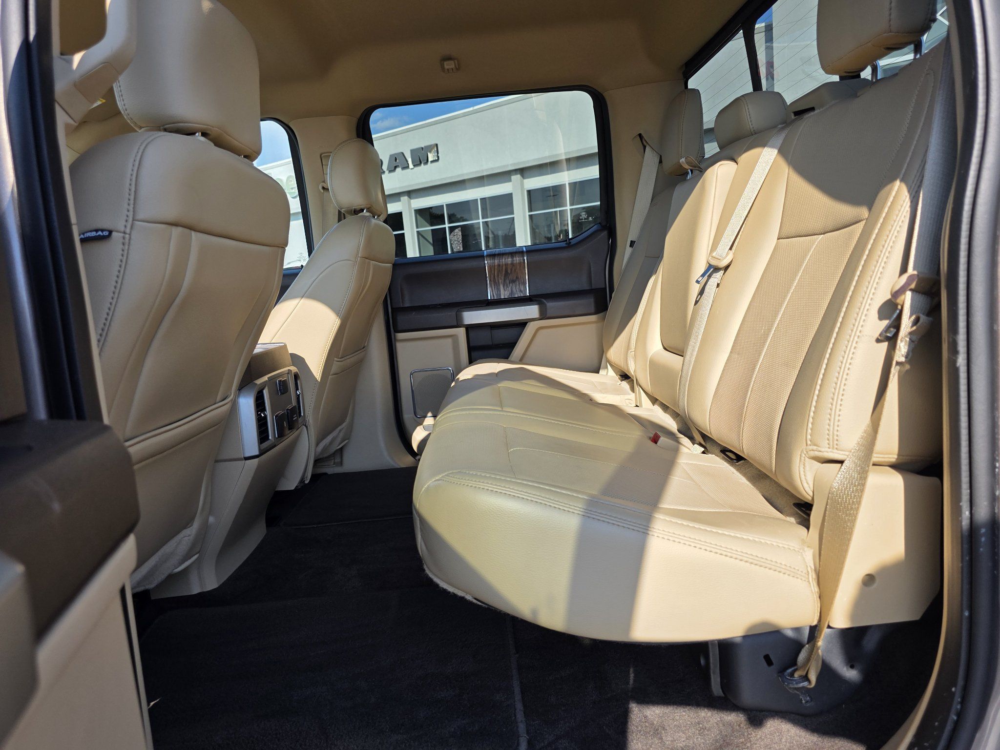 Used 2018 Ford F150 Lariat AWD/4WD image 16