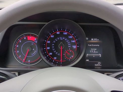 Certified 2022 Hyundai Elantra SEL FWD image 23