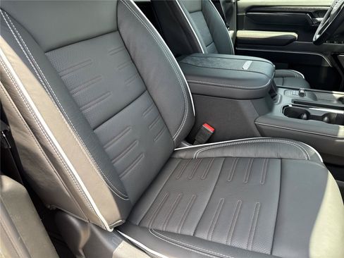 New 2026 GMC Sierra 2500 AT4X AWD/4WD image 37