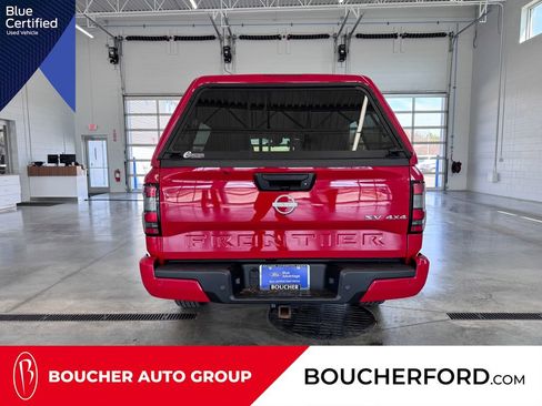 Used 2024 Nissan Frontier SV w/ Technology Package image 2