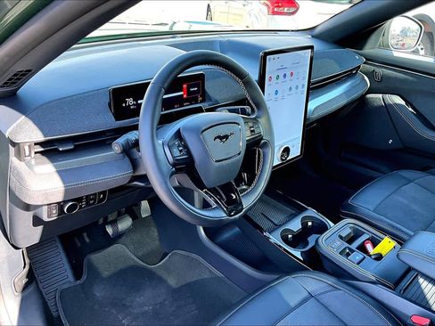 Used 2025 Ford Mustang Mach-E GT AWD/4WD image 17