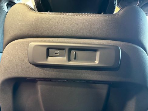 Used 2019 BMW X5 xDrive40i w/ Premium Package 2 image 13