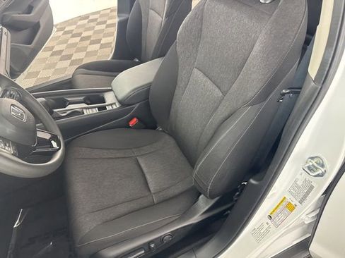 Certified 2024 Honda Accord EX image 24