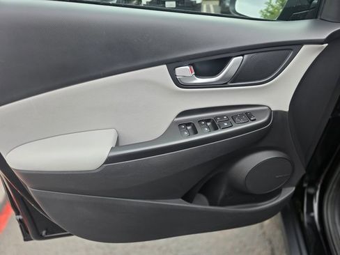 Certified 2023 Hyundai Kona Limited w/ Cargo Package image 17