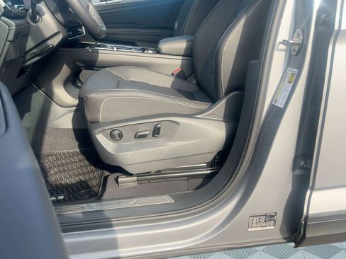 New 2026 Volkswagen Atlas Cross Sport SE AWD/4WD image 5