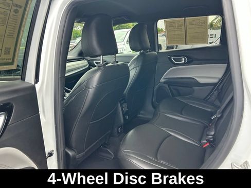 Used 2025 Jeep Compass Limited AWD/4WD image 31