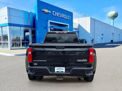 Used 2021 Chevrolet Silverado 3500 High Country image 4