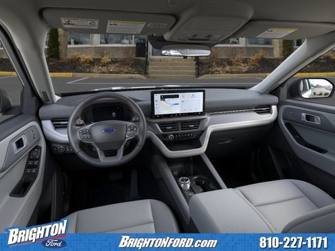 Used 2026 Ford Explorer Active w/ Active Comfort Package AWD/4WD image 9