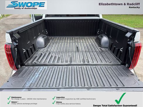 Used 2025 Toyota Tundra SR5 w/ SR5 Convenience Package image 10