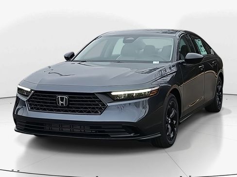 New 2025 Honda Accord SE image 1