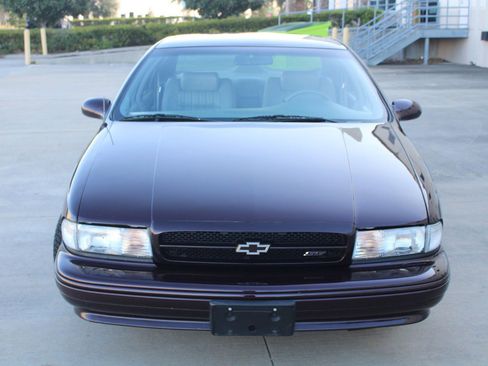 Used 1995 Chevrolet Impala SS image 5