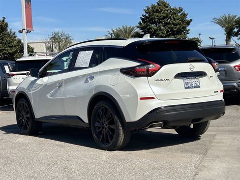 Certified 2023 Nissan Murano SV w/ SV Midnight Edition Package image 2