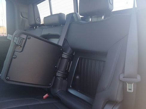 New 2026 Chevrolet Silverado 2500 LTZ w/ LTZ Premium Texas Edition image 40