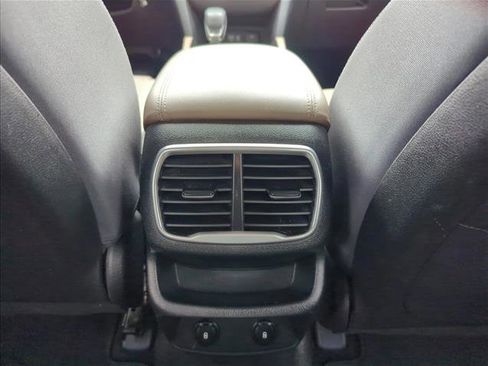 Used 2020 Hyundai Santa Fe SE w/ Cargo Package FWD image 20
