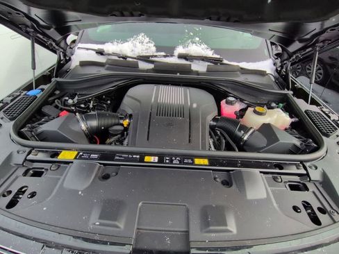 New 2026 Land Rover Range Rover Autobiography image 14