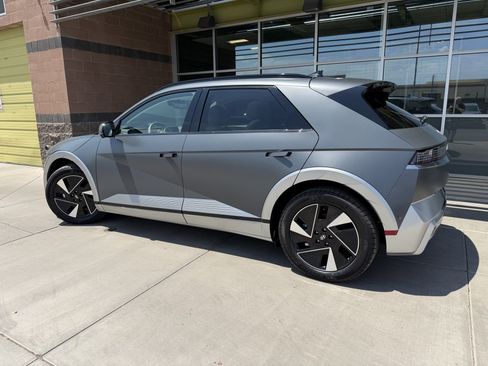 Used 2025 Hyundai Ioniq 5 Limited RWD image 5