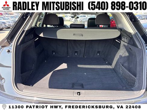 Used 2023 Audi Q5 2.0T Premium w/ Convenience Package AWD/4WD image 15