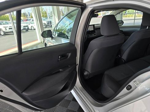 Used 2024 Toyota Corolla LE FWD image 35