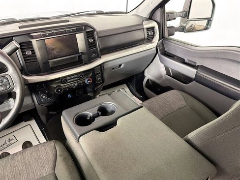 Used 2023 Ford F250 XLT image 20