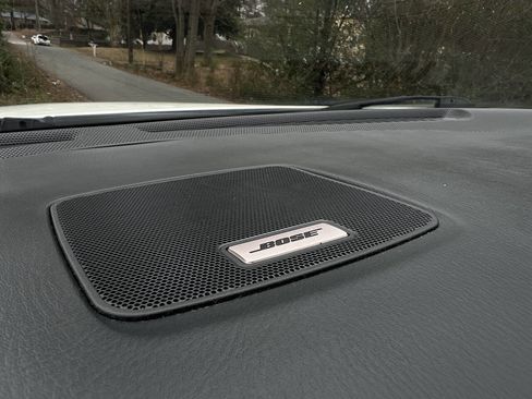 Used 2019 INFINITI QX60 Luxe w/ Essential Package image 28