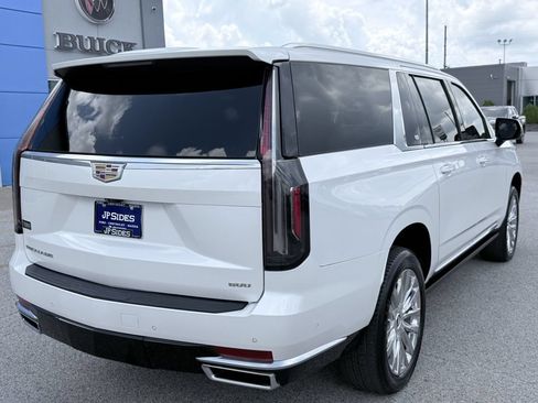 Used 2022 Cadillac Escalade ESV Premium Luxury w/ Performance Package AWD/4WD image 5