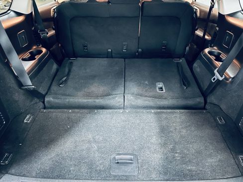 Used 2019 Nissan Pathfinder S FWD image 40