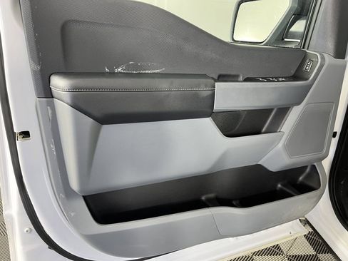 Used 2022 Ford F150 XLT w/ Trailer Tow Package image 10