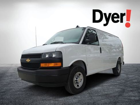 New 2025 Chevrolet Express 3500 w/ Driver Convenience Package RWD image 7