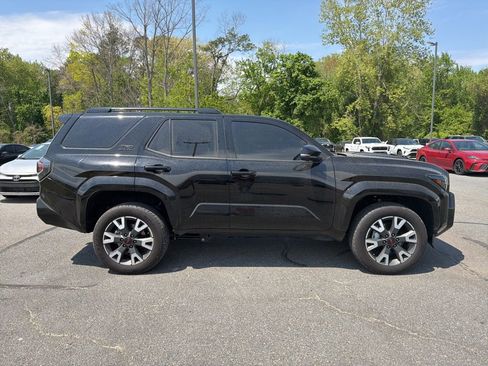 Used 2025 Toyota 4Runner TRD Sport Premium w/ Tow Technology Package AWD/4WD image 6